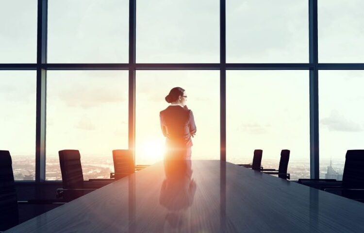 Ερευνα ΕΥ: Οι Έλληνες CEOs προβλέπουν παγκόσμια ύφεση