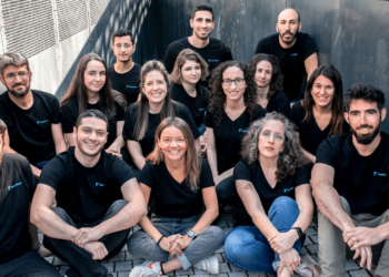 Το Floodlight ενισχύεται με 5,7 εκατ. ευρώ για τον απλοποίηση της οικονομικής διαχείρισης των ΜΜΕ του κλάδου του ηλεκτρονικού εμπορίου