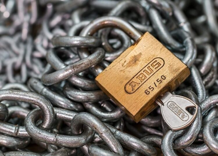 Νέα «βόμβα» στην αγορά: Φαλίρισε πασίγνωστη εταιρεία – Δείτε ποια και γιατί έβαλε «λουκέτο»