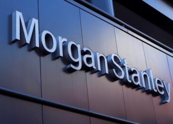 Morgan Stanley: Ανθεκτικές οι ελληνικές τράπεζες, καμία επίπτωση από το πάγωμα στα στεγαστικά