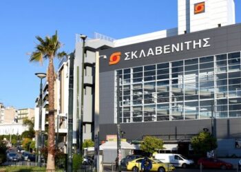 Σκλαβενίτης: Στην πρώτη θέση της λιανικής και το 2023 – Τα 3 σημεία που υπεροχής