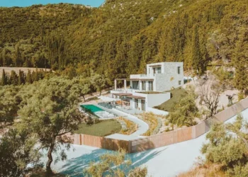 Νέες επενδύσεις 300 εκατ. ευρώ για 5στερο τουρισμό σε προορισμούς – έκπληξη (pics)