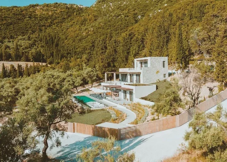 Νέες επενδύσεις 300 εκατ. ευρώ για 5στερο τουρισμό σε προορισμούς – έκπληξη (pics)