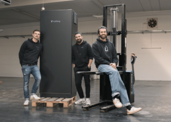 Η Voltfang σήκωσε χρηματοδότηση ύψους 5 εκατ. ευρώ για την κυκλική προσέγγισή της στις μπαταρίες ηλεκτρικών οχημάτων