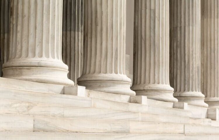 Επενδυτική βαθμίδα: «Κλειδί» για φθηνότερη ρευστότητα σε τράπεζες και οικονομία