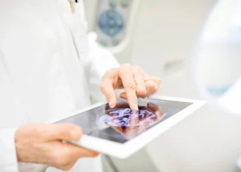 EIT Health: Η Ελλάδα έχει κάνει σημαντικά βήματα προς την ψηφιοποίηση της υγειονομικής περίθαλψης