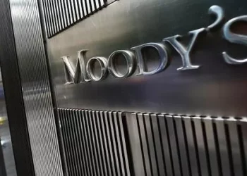 Moody’s: «Πιστωτικά θετική» μια νέα κυβέρνηση της Νέας Δημοκρατίας