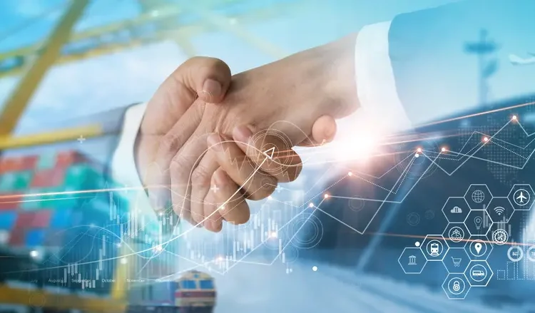 Qualco: Επεκτείνεται στην «έξυπνη» ναυτιλία εξαγοράζοντας το 51% των μετοχών της Synthetica