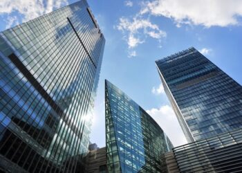 Πού θα δημιουργηθούν νέες θέσεις εργασίας; Οι τρεις κλάδοι με τις μεγαλύτερες προοπτικές