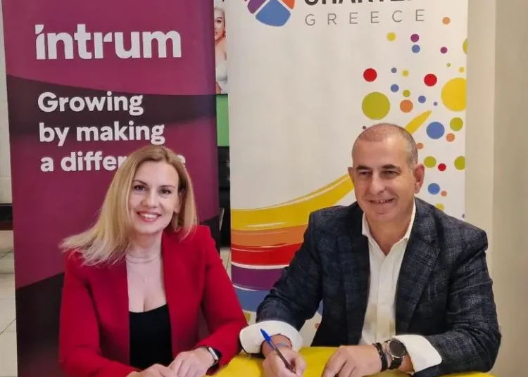 Intrum: Υπογράφει τη Χάρτα Διαφορετικότητας για τις ελληνικές επιχειρήσεις