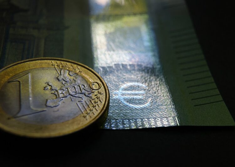 Η κατανάλωση «κερδίζει» έδαφος για τον δείκτη οικονομικού κλίματος