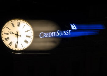 Η UBS ολοκλήρωσε την εξαγορά της Credit Suisse