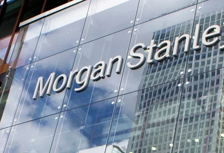 Morgan Stanley: Oι τέσσερις λόγοι που η Ελλάδα παραμένει κορυφαία επενδυτική επιλογή
