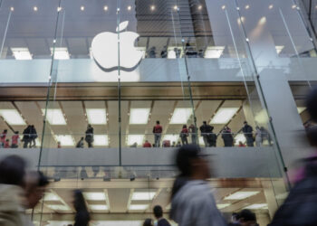 Η αντιπαλότητα μεταξύ της Apple και της Meta… αλλάζει πίστα