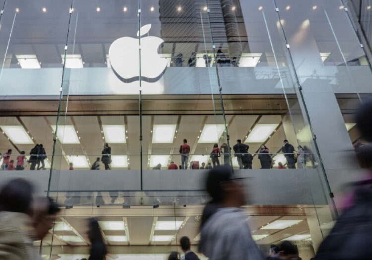 Η αντιπαλότητα μεταξύ της Apple και της Meta… αλλάζει πίστα