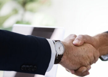 Η Ardonagh Europe εξαγόρασε την SRS