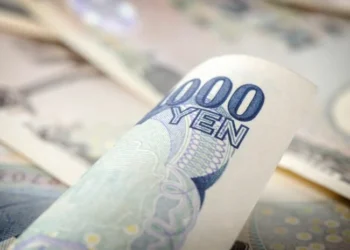 Σε χαμηλό επτά μηνών το ιαπωνικό γεν έναντι του δολαρίου