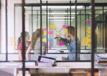 ΔΥΠΑ: Έως τις 12 Ιουνίου οι αιτήσεις για το πρόγραμμα νεανικής επιχειρηματικότητας