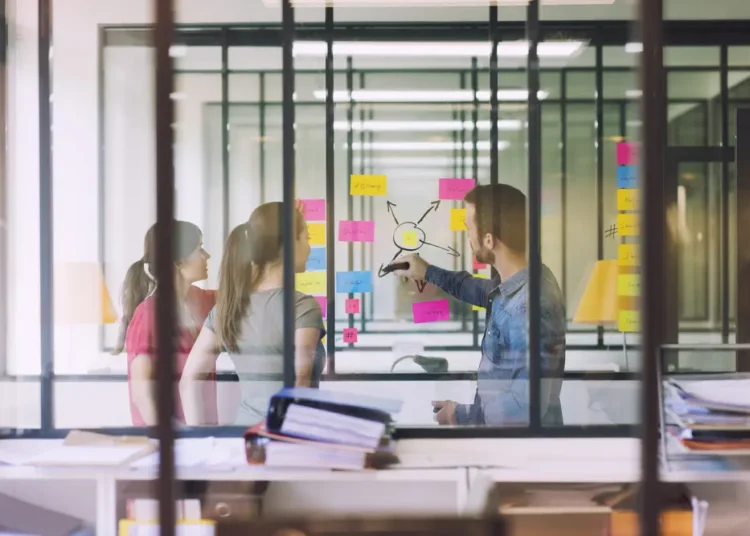 ΔΥΠΑ: Έως τις 12 Ιουνίου οι αιτήσεις για το πρόγραμμα νεανικής επιχειρηματικότητας