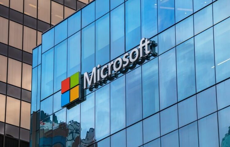 Microsoft: Στόχος τα 500 δισ. δολάρια σε πωλήσεις ως το 2030