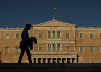Σήμερα η Ημέρα Φορολογικής Ελευθερίας: Δουλεύουμε 171 μέρες του χρόνου για το κράτος