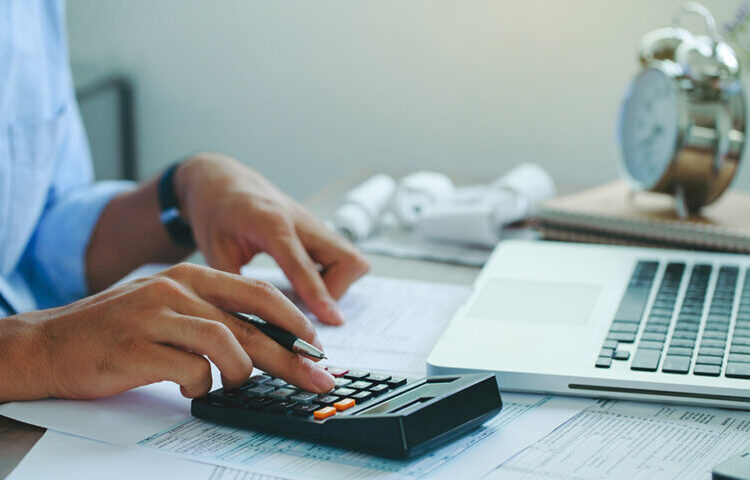 Πάνω από 2.000.000 φορολογούμενοι δεν θα πληρώσουν φόρο φέτος