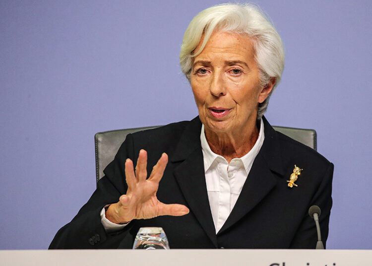 Νέος «πονοκέφαλος» από την ΕΚΤ για τους δανειολήπτες. Τι θα γίνει με τα στεγαστικά δάνεια