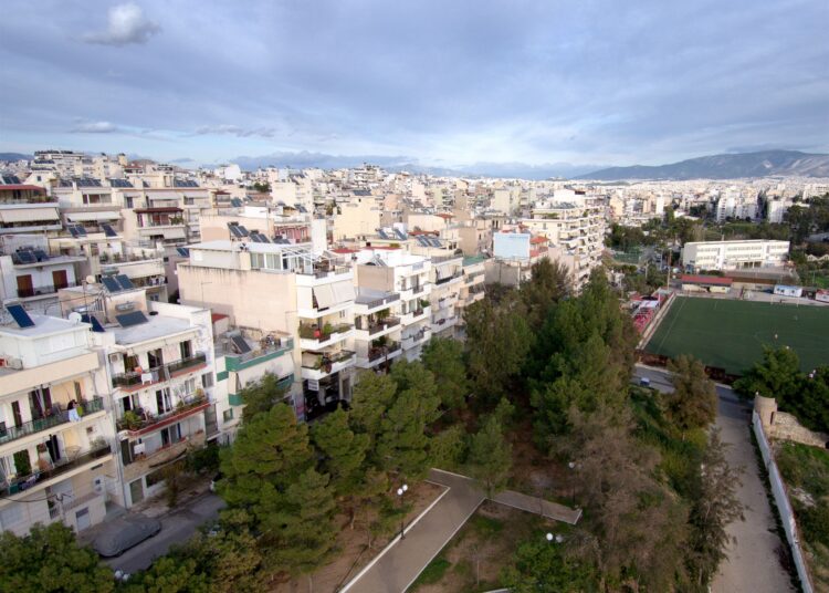 Πώς μοιράζονται 4,4 δισ. ευρώ την επόμενη τετραετία