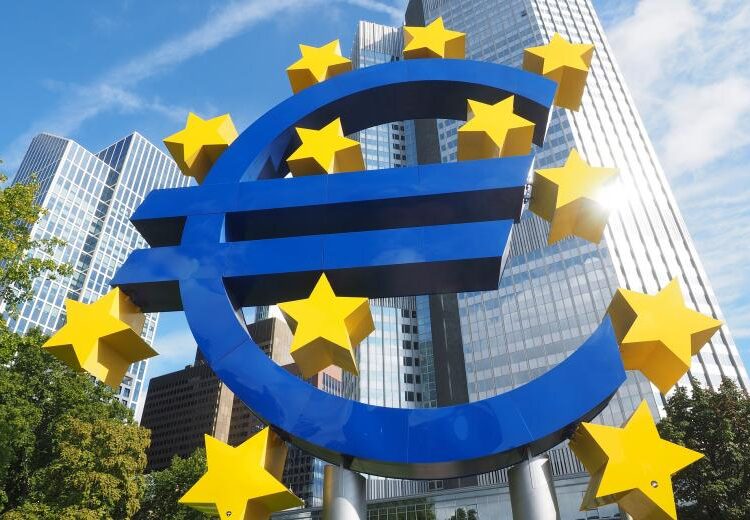 ΕΚΤ: Σε ιστορικά χαμηλό επίπεδο η ζήτηση δανείων από τις επιχειρήσεις στο β’ τρίμηνο