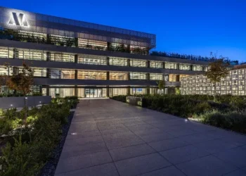 Μytilineos: Ξεκινά την κάλυψή της η Morgan Stanley με τιμή στόχο τα 43 ευρώ (πίνακας)