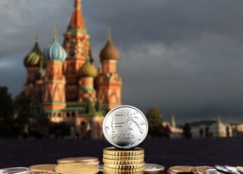 Σε χαμηλό άνω των 15 μηνών το ρούβλι – “Βουτιά” άνω του 8% από την ανταρσία της Wagner