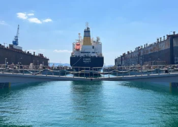 Ναυπηγεία Ελευσίνας: Στη δεξαμενή Στρατή Γ. Ανδρεάδη το πρώτο πλοίο μετά από έξι χρόνια