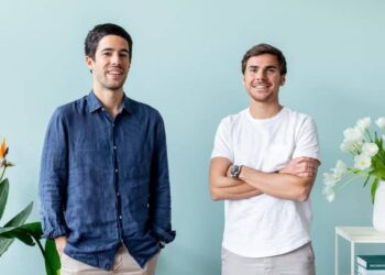 Η Colvin συγκεντρώνει 6 εκατ. ευρώ, με την αποτίμηση να πέφτει κατά 50% εν μέσω νέας στρατηγικής στροφής