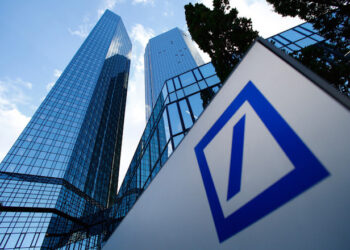 Deutsche Bank: Βουτιά  27% στα κέρδη του β’ τριμήνου