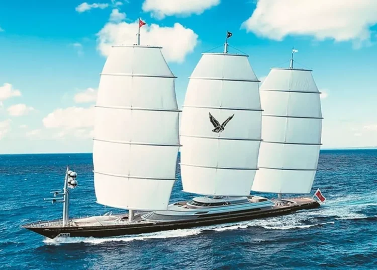 Ελενα Αμβροσιάδου: Η «βασίλισσα των hedge funds» πούλησε το «Γεράκι της Μάλτας» για $50 εκατ.