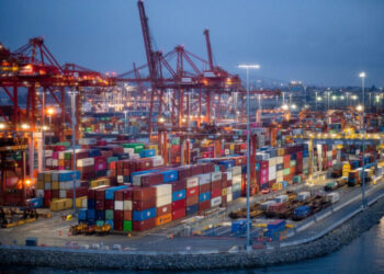 ΕΛΣΤΑΤ: Αύξηση 5,7% στην αξία των εξαγωγών το πρώτο πεντάμηνο- Μείωση 13,6% στις εισαγωγές