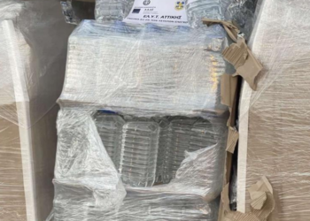 ΑΑΔΕ: Κατάσχεση 21,6 τόνων λαθραίας αιθυλικής αλκοόλης για νόθευση ποτών