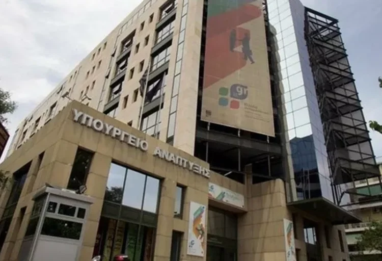 Πρόστιμα 34 χιλ. ευρώ σε αλευροβιομηχανία και δύο πρατήρια υγρών καυσίμων για αθέμιτη κερδοφορία