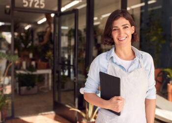 ΕΛΣΤΑΤ: Αύξηση 6,1% στις εγγραφές νέων επιχειρήσεων το β΄τρίμηνο