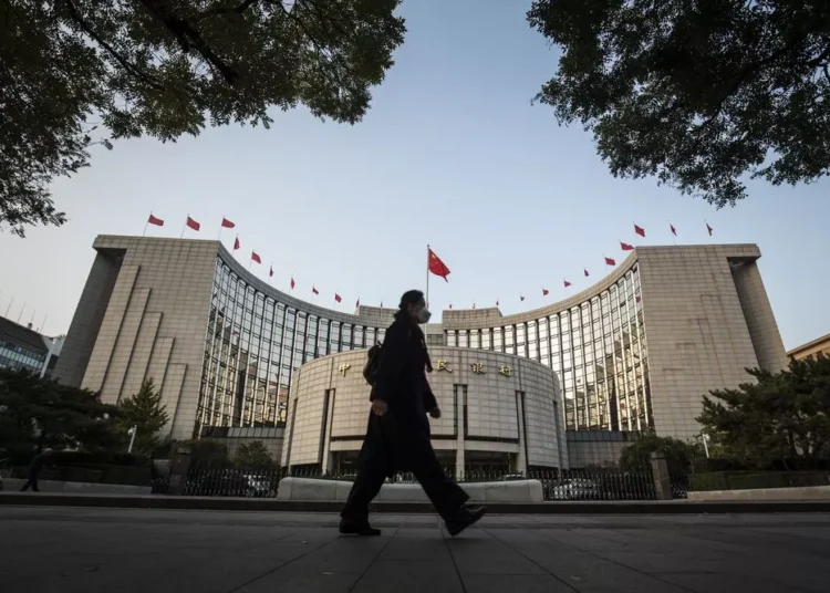 Κίνα: Θα γίνουν τα δάνεια «σωσίβιο» για την οικονομία της χώρας;