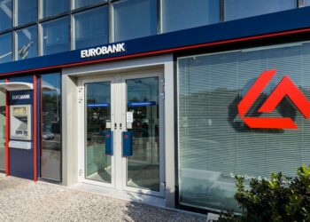 Eurobank: Στο 48,1% το ποσοστό της στην Ελληνική Τράπεζα – Αγοράζει 1,6%