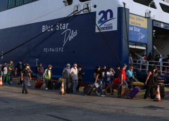 Αυξήθηκε 7,85% η επιβατική κίνηση στα μεγάλα λιμάνια τον Ιούλιο