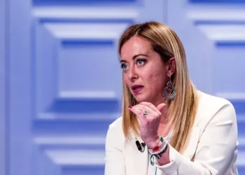 Νέο «χτύπημα» από τη Μελόνι στα funds – Το σχέδιο για τα κόκκινα δάνεια (γραφήματα)