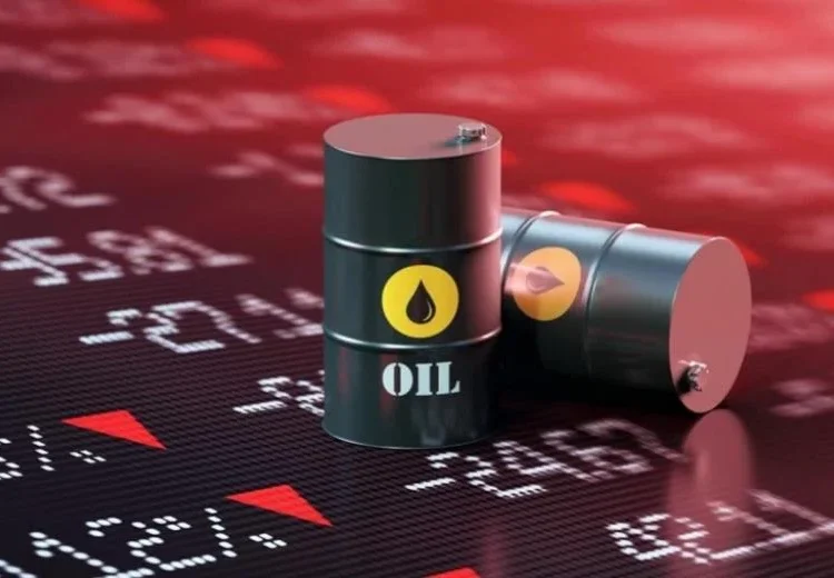 Πετρέλαιο: Υποχώρησε κάτω από τα 85 δολάρια – Η ανησυχία για την Κίνα έφερε απώλειες