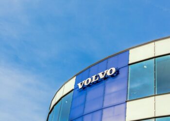 Volvo: Αύξηση πωλήσεων 18% τον Αύγουστο, με ώθηση από ΗΠΑ και Ευρώπη