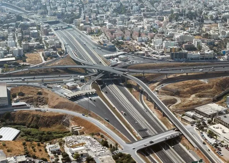 Γιατί τίναξε την μπάνκα η ΓΕΚ ΤΕΡΝΑ δίνοντας τίμημα μαμούθ €3,27 δισ. για την Αττική Οδό