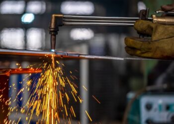 Ευρωζώνη: Χειρότερα των εκτιμήσεων τα στοιχεία για τη βιομηχανική παραγωγή