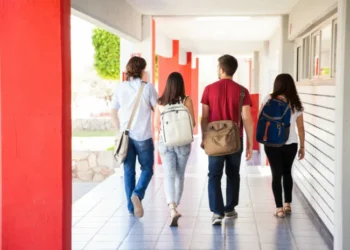 Η νέα «φούσκα» των 1,7 τρισ. δολ. εντοπίζεται στις ΗΠΑ και φοράει… σάκα