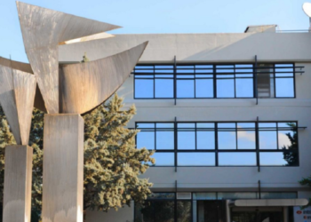 Intrakat: Αναλαμβάνει για 3 ακόμη χρόνια τη λειτουργία του ΧΥΤΑ Μυκόνου