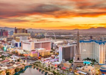 Αυτό το ξενοδοχείο κόστισε 3,7 δισ. δολάρια και χρειάστηκε 23 χρόνια για να κατασκευαστεί- Τώρα είναι έτοιμο